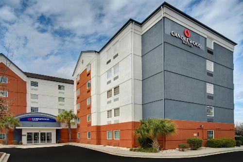 Candlewood Suites Columbia-Ft. Jackson, an IHG Hotel image 2