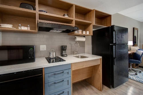 Candlewood Suites Columbia-Ft. Jackson, an IHG Hotel image 35