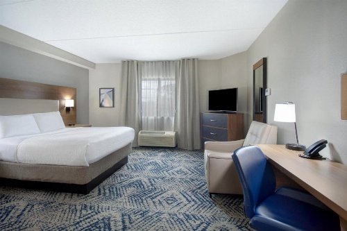 Candlewood Suites Columbia-Ft. Jackson, an IHG Hotel image 47